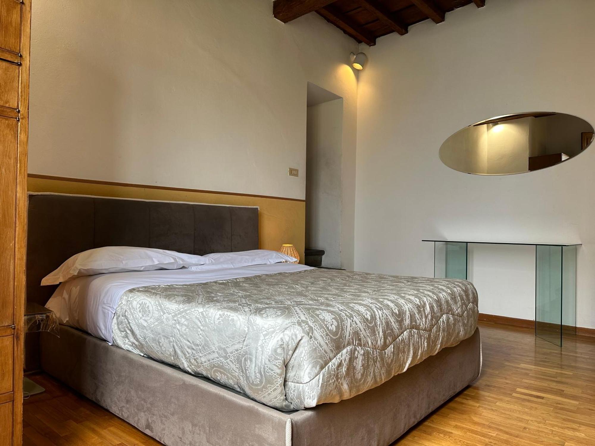 Апартаменты Ponte Vecchio Tower Флоренция Экстерьер фото